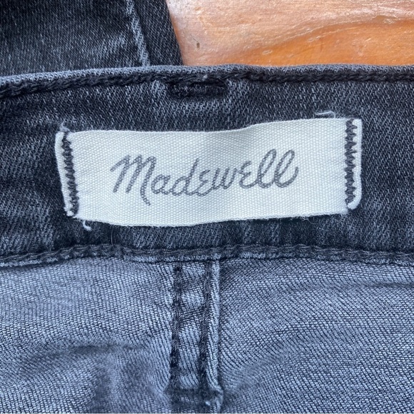 Madewell Berkeley 10” High Rise Skinny Black Jean Exposed Button Fly Raw Hem - Picture 14 of 15